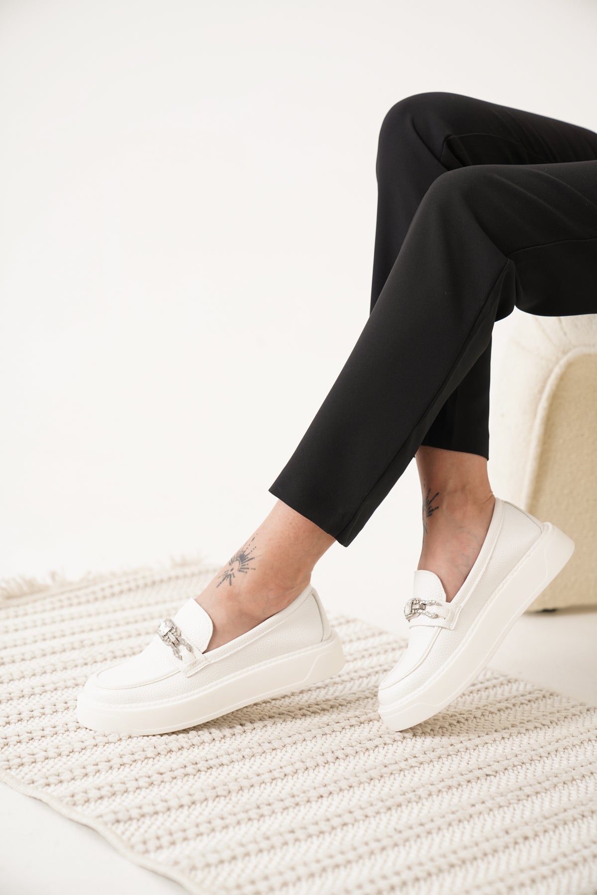 lunella taşlı loafer beyaz kadın ayakkabı