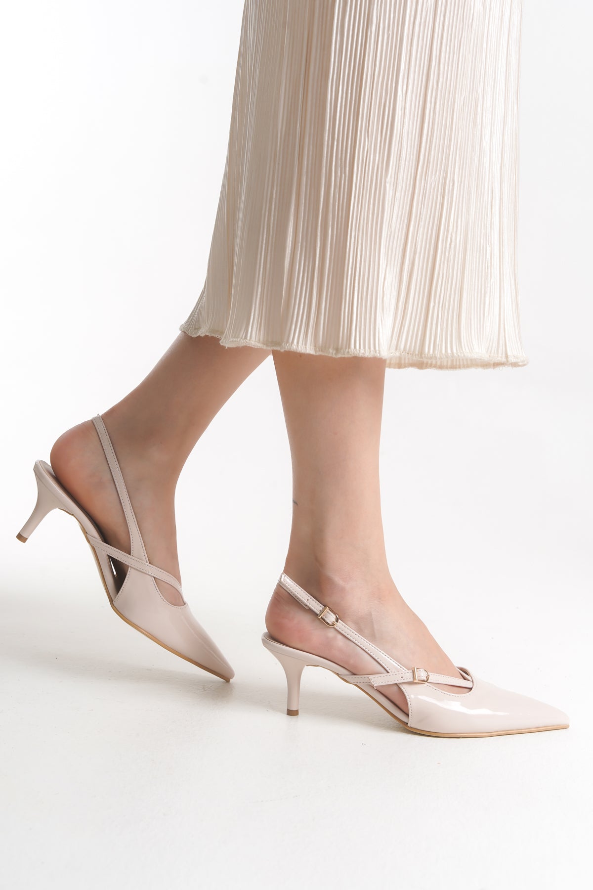 MİRABELLA TOPUKLU AYAKKABI 744-BR BEJ RUGAN